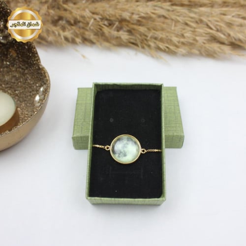 اسواره قمر - ذهبي