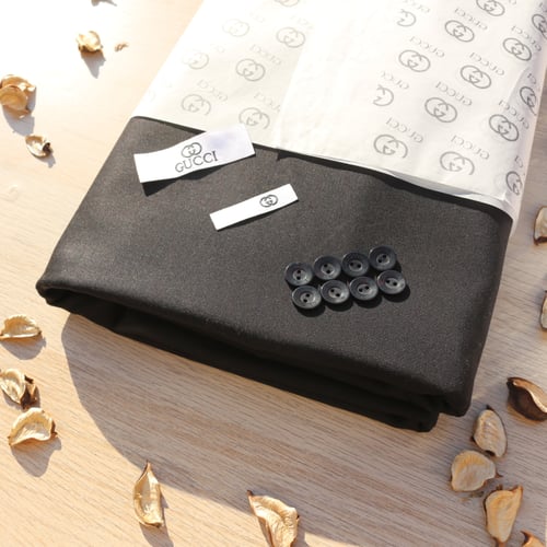 قماش غوتشي لون رقم 601