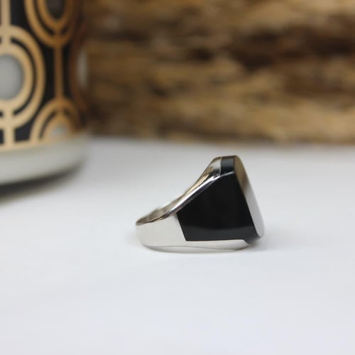 خاتم فضة للرجال بالاسم لون اسود