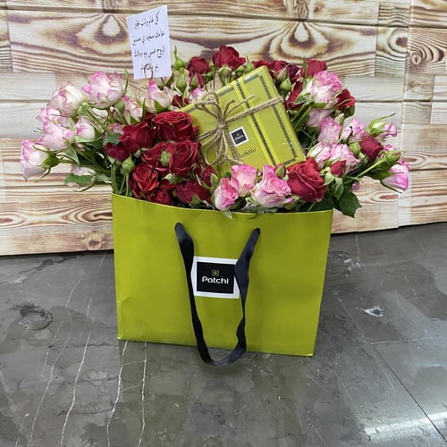 باتشي مع ورد