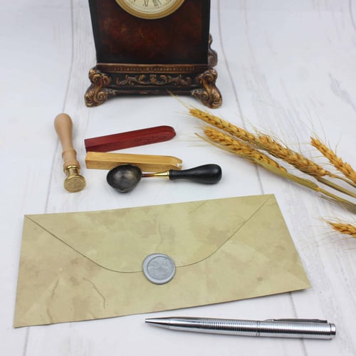 ظرف حجري اهداء مع ختم