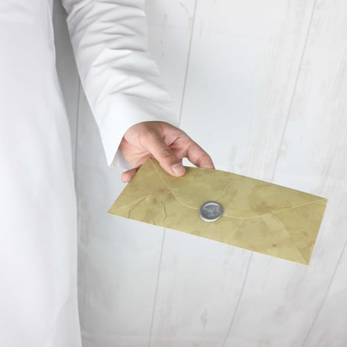 ظرف حجري اهداء مع ختم