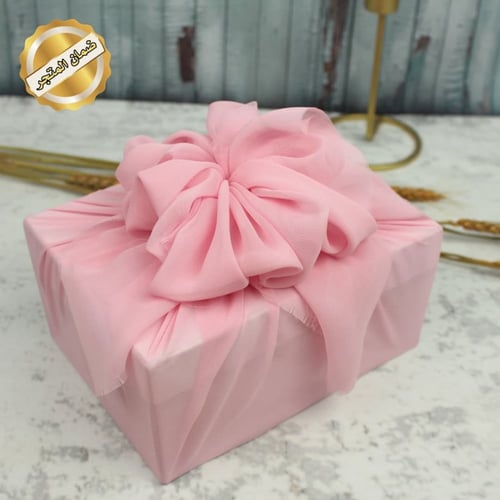 تغليف قماش وردي