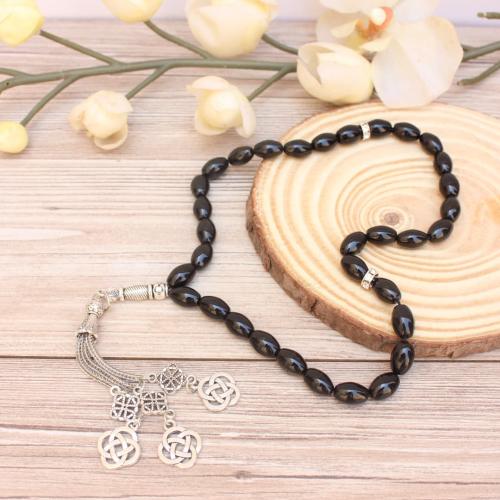 سبحة أسود بيضاوي