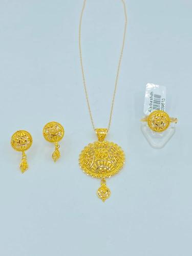 نص ‏طقم ‏هندي عيار 21