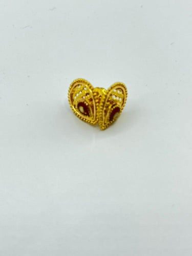 نص طقم عيار 21