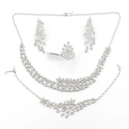 طقم سمارا الماس طبيعي ( DSET.28 )