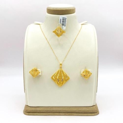 نصف طقم ذهب عيار 21