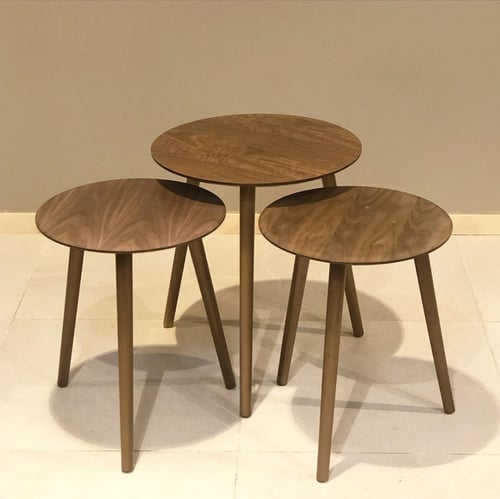 طقم طاولات خشب بني 3قطع