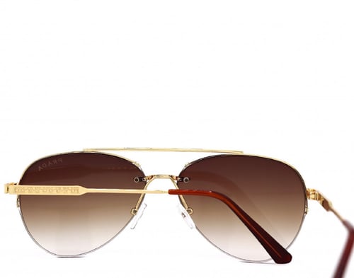 نظارة برادا