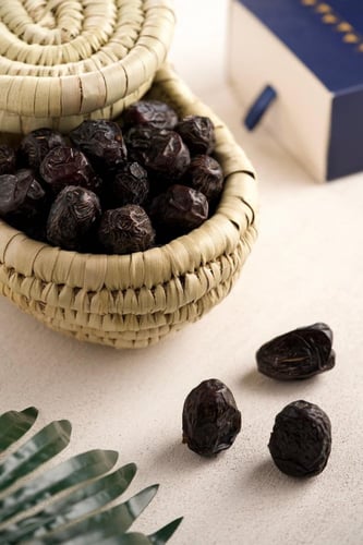 تمر عجوة فاخر 3 عبوات - 1.5 كيلو