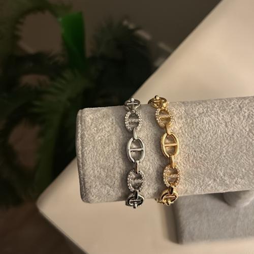 Apm bracelet