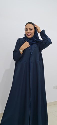 عباية قصة بليزر ملونة كحلي أنيقة