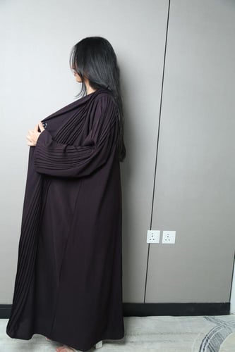 عباية كلوش كسرات ناعمة بزرار فاخرة