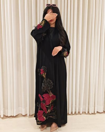 عباية تطريز ورد بتصميم الوردة مع تطريز هبة الدلع م...