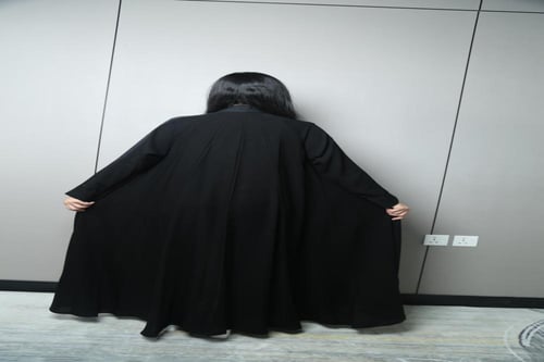 عبايات سوداء دبل كلوش تحديدات ناعمة