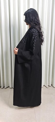 عباية شتوي قماش شمواه مع شك وتحديد