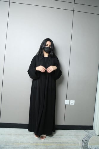 عبايات ناعمة سوداء تطريز فاخر راقي