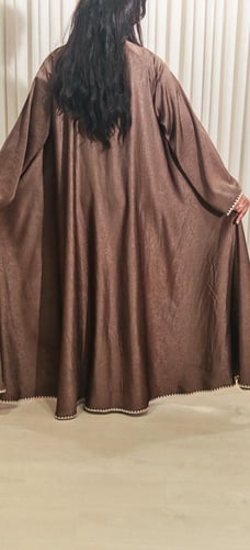 عباية كلوش طبقتين حرير صيفي من درة ميسان!