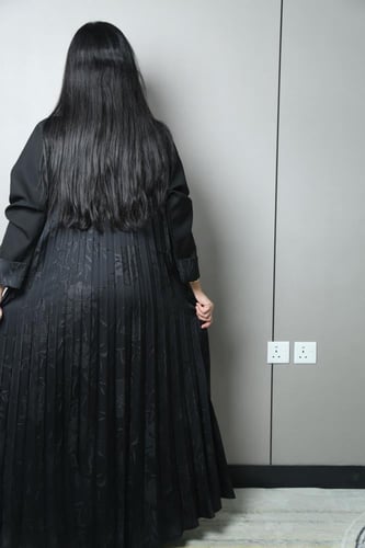 عباية دبل كلوش كريب سعودي مشجر ناعم