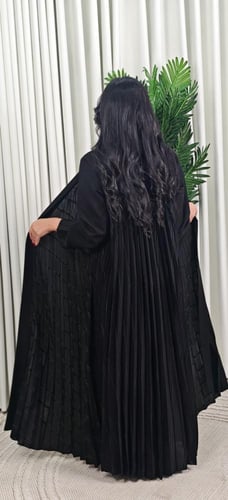 عباية كسرات أنيقة