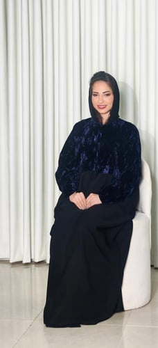 عباية شتوية مخملية قماش انترنت