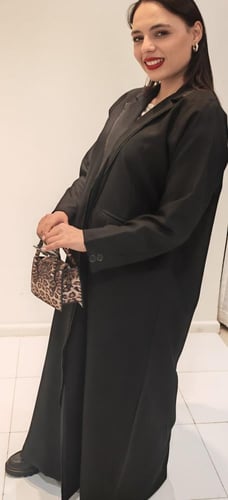 عبايه بليزر اسود
