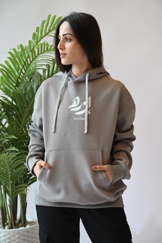 هودي إزرهـ باللون الرمادي