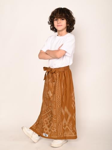 إزرهـ بنقشة اللون كموني للأطفال