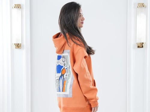 Oversized Orange Hoodie بلوفر باللون البرتقالي