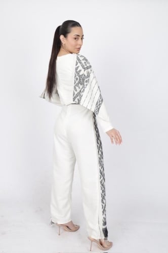 طقم بوشاح بنقش السدو