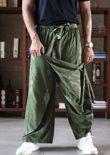 إزرهـ بنقشة اللون الاخضر الفاتح