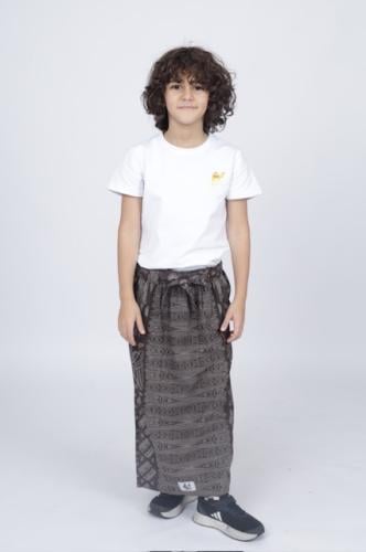 ازرهـ بنقشه باللون البني