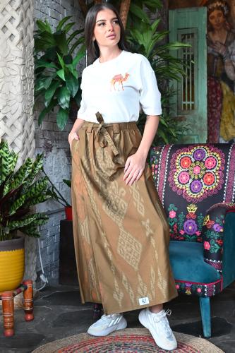 ازرهـ بنقشة اللون بني للجنسين