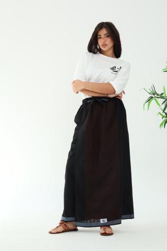 ازره بنقشة اللون الاسود للجنسين