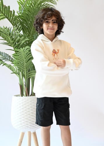 هودي الجمل باللون الأبيض للأطفال