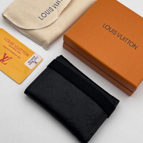 محفظة لويس فيتون