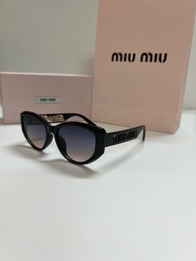 نظارة ميو ميو