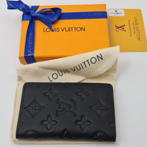 محفظة لويس فيتون