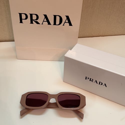 نظارة برادا