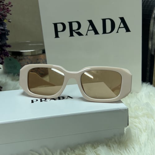 نظارة برادا