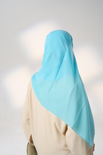 طقم قبعة كاملة مع طرحة صيفية