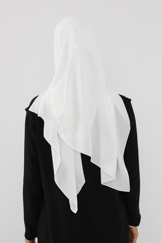 حجاب شيفون بمغناطيس وقبعة جانبي-اوف وايت