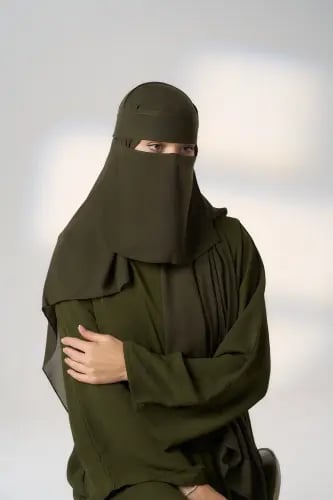 طقم طرحة ونقاب