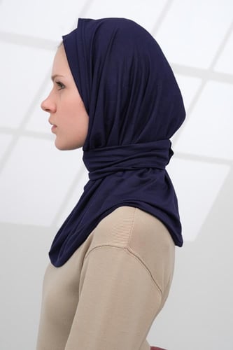 حجاب قطن ايطالي مع طقطق من الخلف كحلي