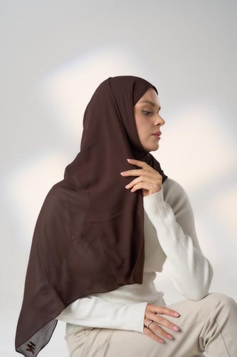 طرحة شيفون ربع مبطن من الأمام-بني