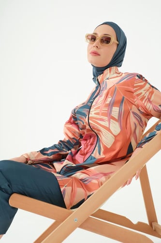 طقم سباحة (براشوت)