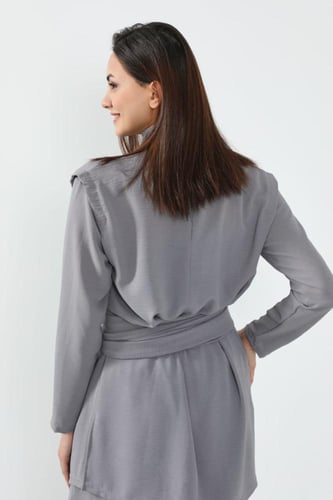 بدلة حجاب وعباية - سمول/ميديم