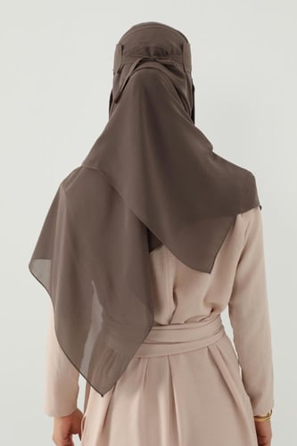 طقم طرحة ونقاب