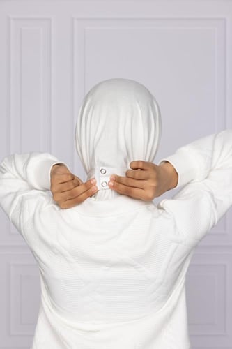 طرحة بناتي طقطق- أوف وايت